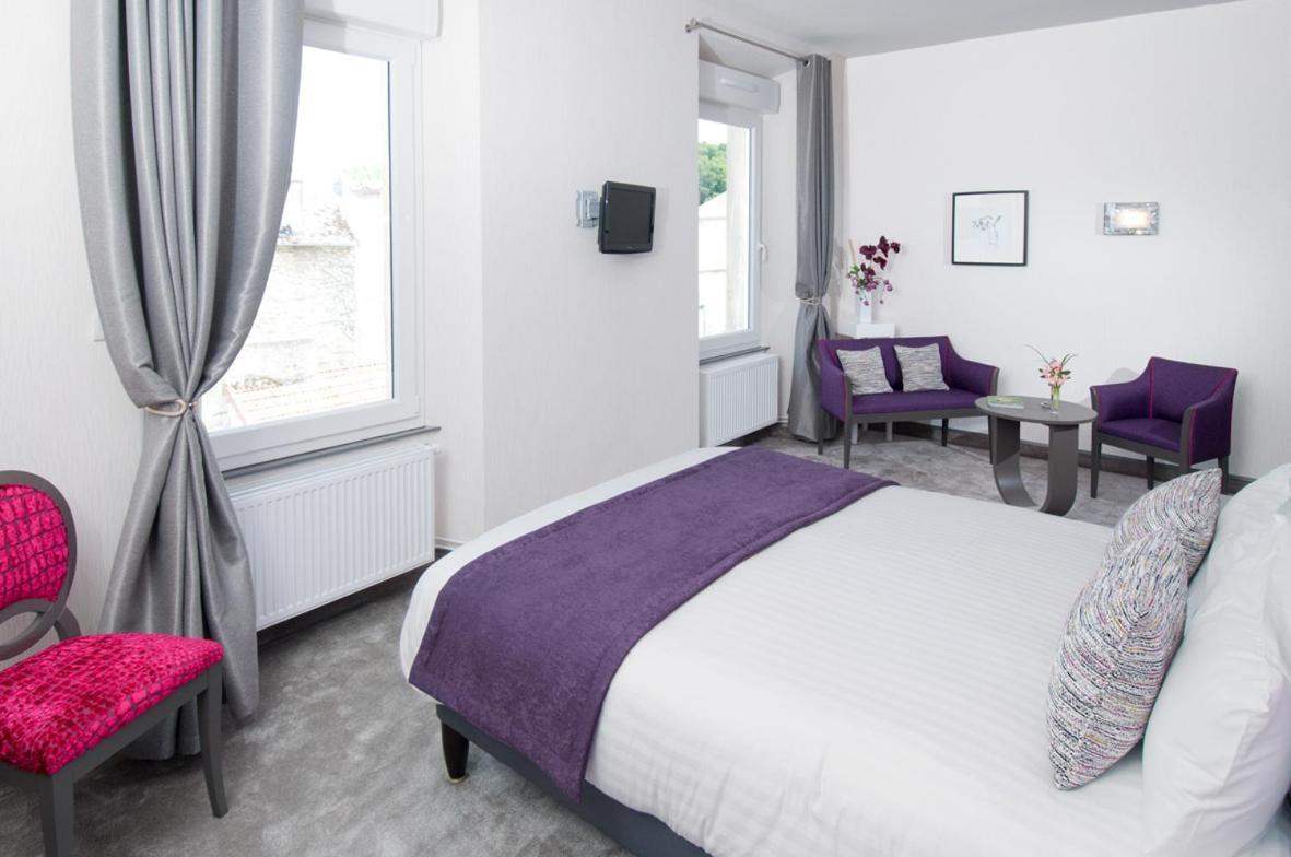 Logis Hotel Restaurant Nougier Saint-Etienne-de-Fursac Room photo