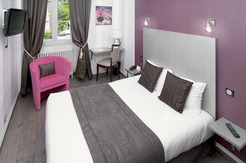 Logis Hotel Restaurant Nougier Saint-Etienne-de-Fursac Room photo