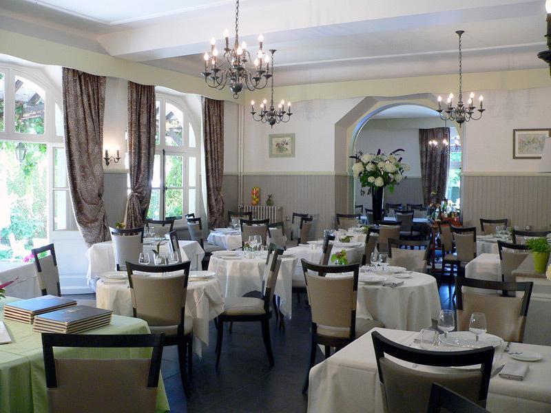 Logis Hotel Restaurant Nougier Saint-Etienne-de-Fursac Exterior photo